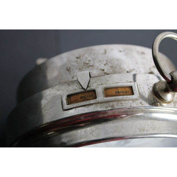 Vintage Tabletop Westclox Big Ben Alarm Clock - USA - Picture 6 of 10